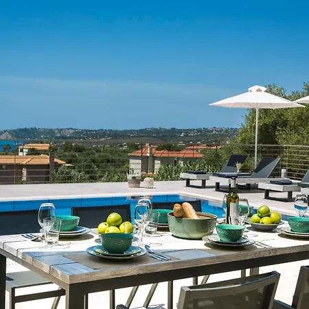 Escape Kefalonia Lourdata (Kefalonia)