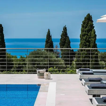 Escape Kefalonia * Lourdata (Kefalonia)